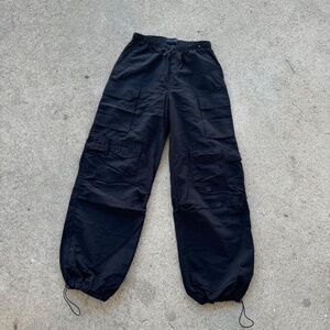 Aeropostale baggy cargo parachute pants